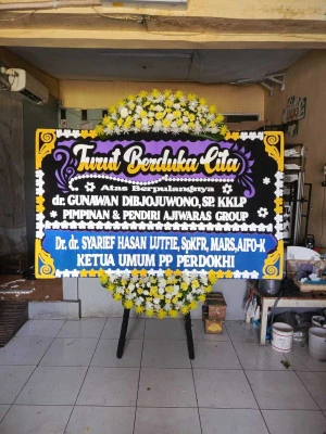 Papan Bunga di Cipete Utara
